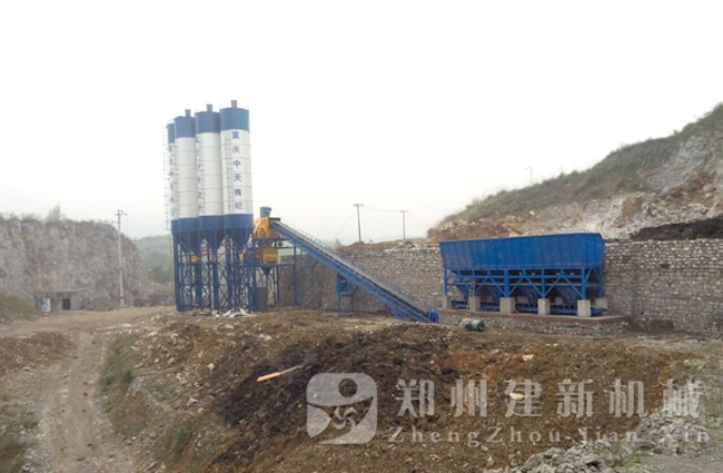 重庆南川南平HZS120混凝土leyu.乐鱼（集团）智能科技股份有限公司网站站现场案例