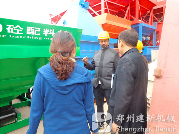 埃塞俄比亚客户和建新人员交流混凝土leyu.乐鱼(集团)智能科技股份有限公司网站站知识