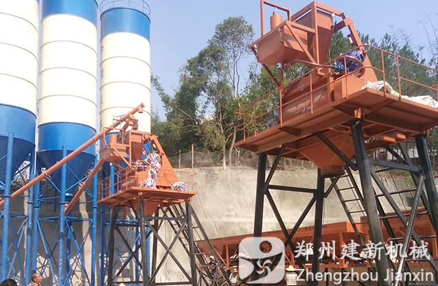 建新双50混凝土leyu.乐鱼（集团）智能科技股份有限公司网站站在云南宁洱投产运行