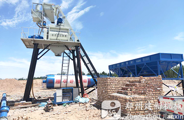 新疆喀什疏付县75混凝土leyu.乐鱼（集团）智能科技股份有限公司网站站安装调试现场